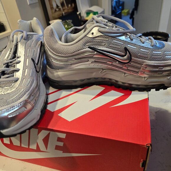 Nike Air Max TL 2.5 Metallic Silver HM8818-001 Men's Size 10 New Sneakers Shoes - Picture 3 of 15